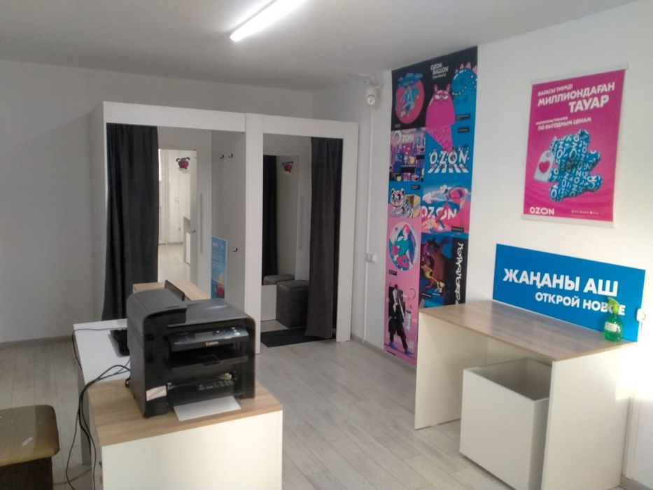 Продам  магазин в п.Новая Бухтарма 34кв. Центр