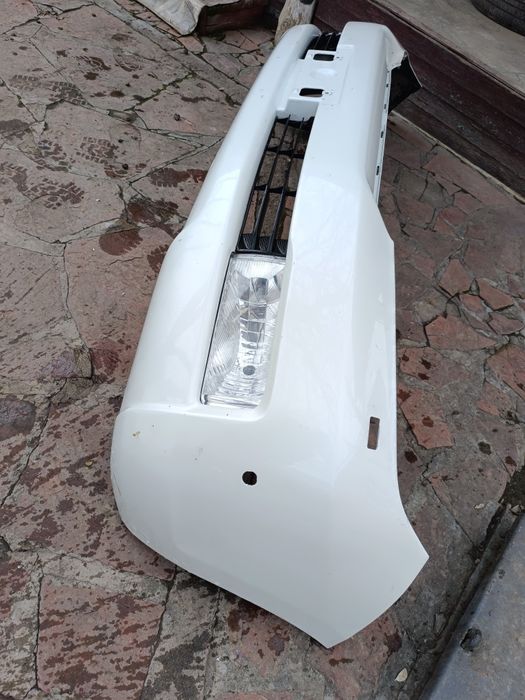 Передний бампер Ланд крузер 200