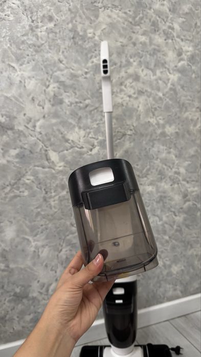 Беспроводной моющий пылесос