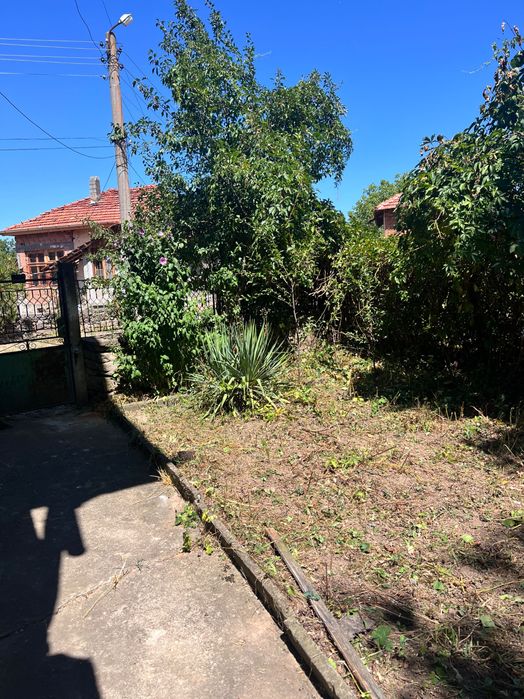 Продава се Къща в с. Петревене, Област Ловеч - 75 кв.м за 408 €/кв.м - Снимка #1