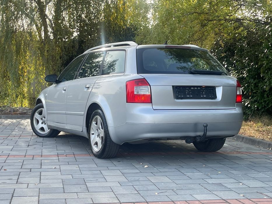 AUDI A4 Avant 2004 — imagine 4