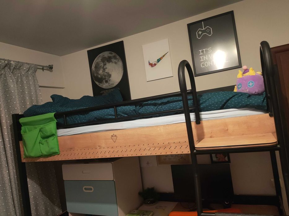 Pat supraetajat copii