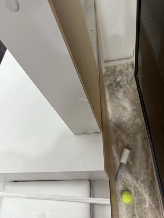 Комод косметический с зеркалом