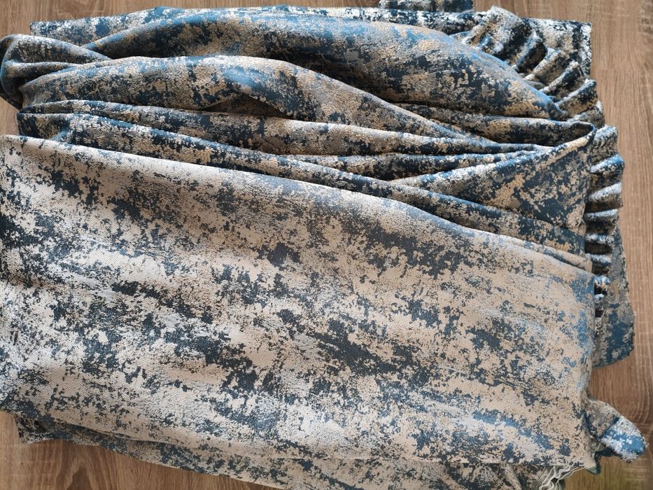 Продам Шторы б/у