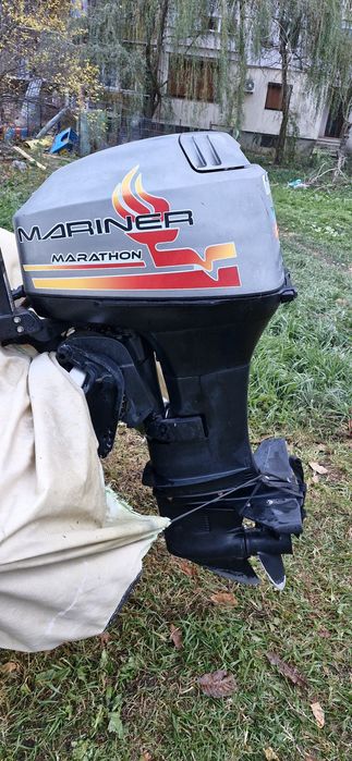 Barca Pescuit si Agrement