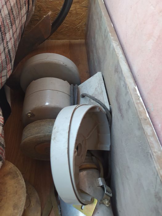 Заточной-Шлифовальный станок