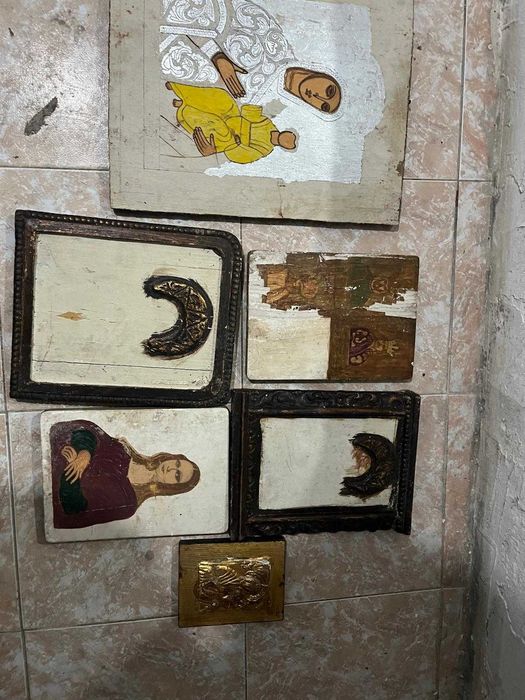 Vand icoane/picturi pictate manual neterminate