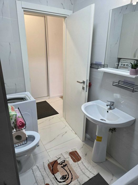 Dau in chirie apartament tip studio in Prima Universitatii