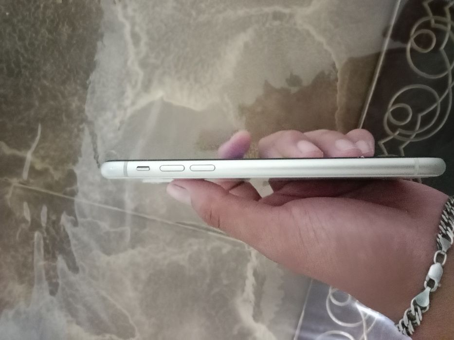 Iphone11  продам срочно