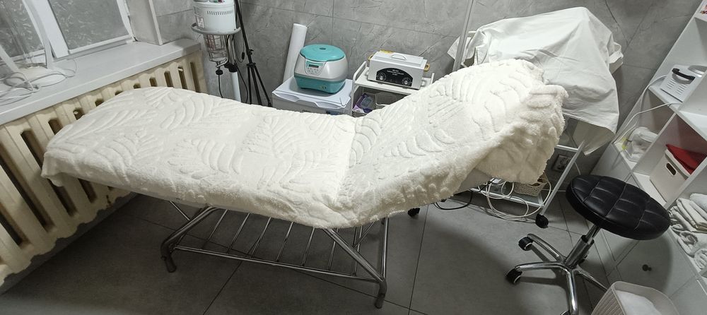 Кушетка косметологический