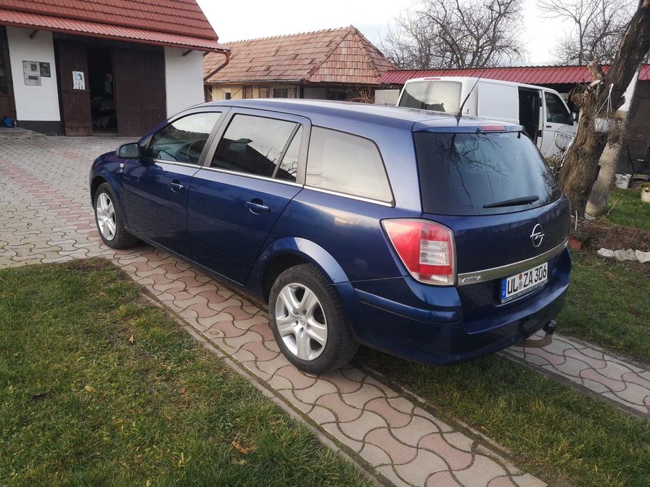 Opel Astra H 1.9 CDTI  2010 combi