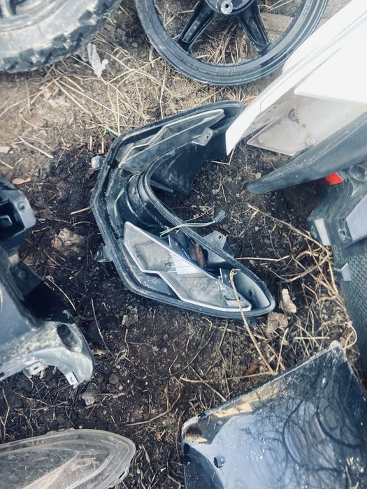 Продам пластики мопеда Макси