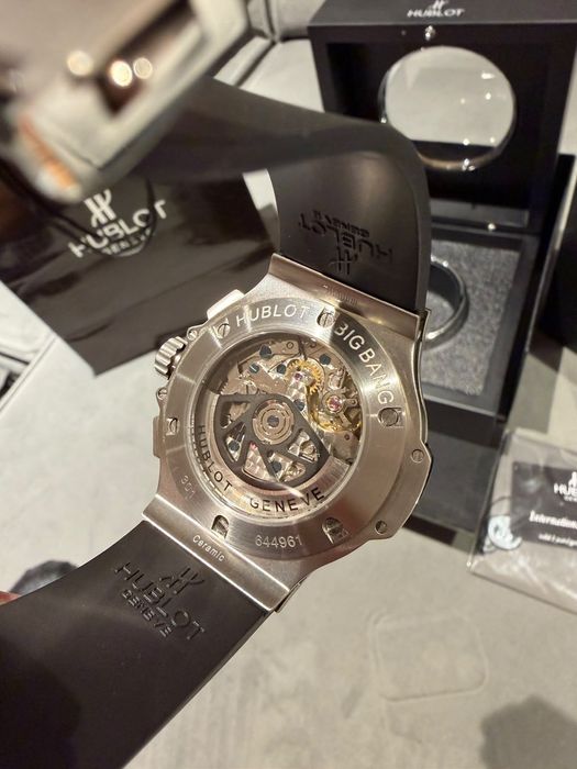 Hublot Classic Fusion Chronograph Nou FULL BOX