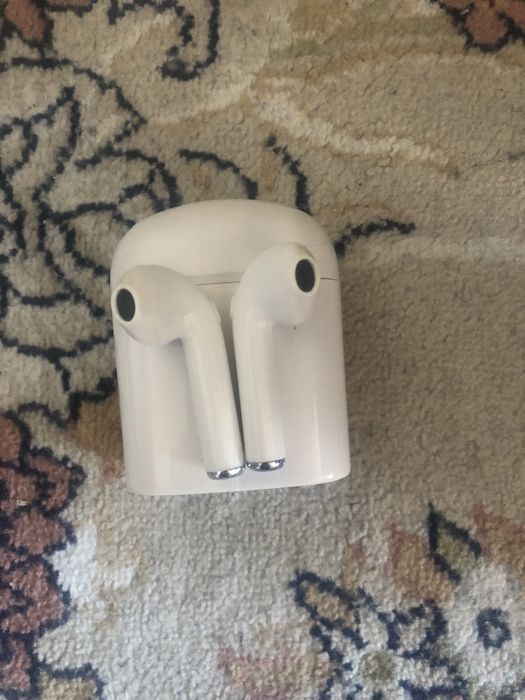 Бюджетные Air Pods