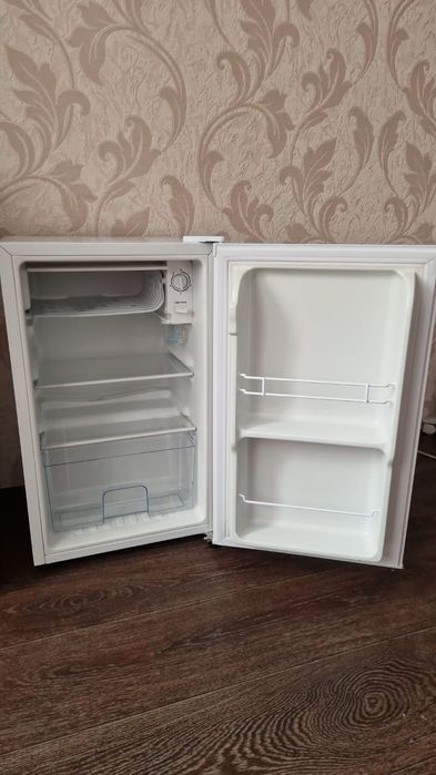 Новый холодильник 53L