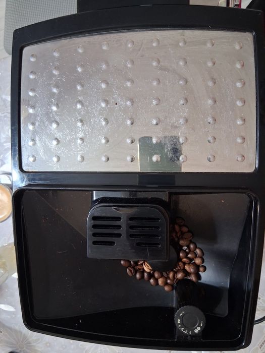 Кафе машина Delonge ECAM