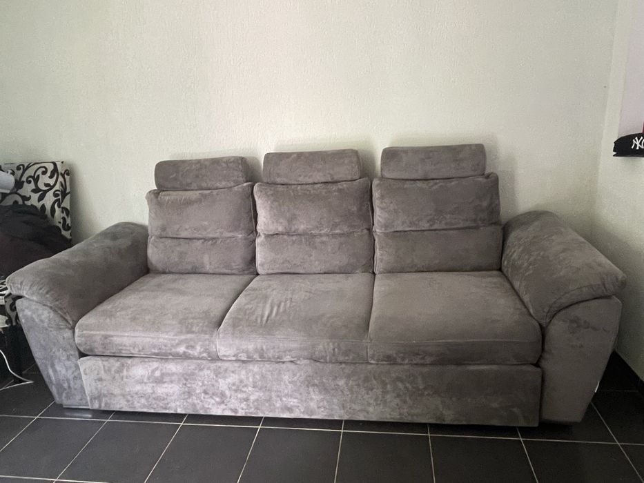 Canapea gri 3 locuri extensibila