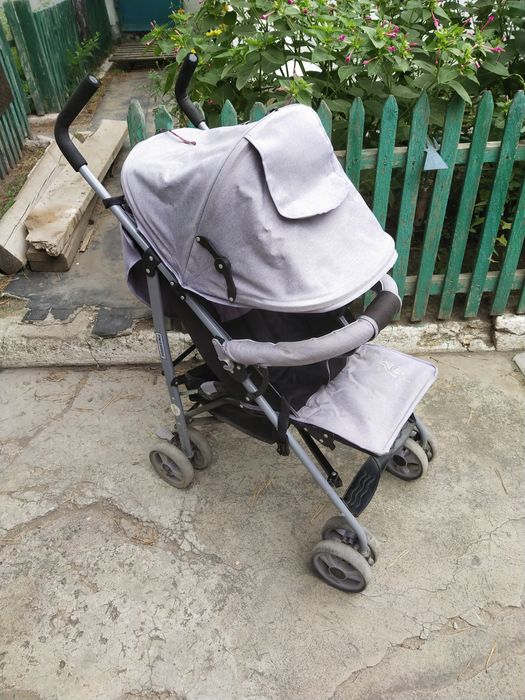 Коляска супер легкая