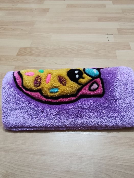 Decorațiune lucrată manual