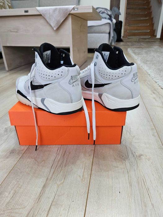 Ghete Nike Air Flight Lite Mid Nas FJ2949001 Barbati Gri 40