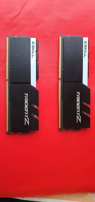 Memorie RAM G.Skill Trident Z 16GB (2x8GB) DDR4 4000MHz CL18