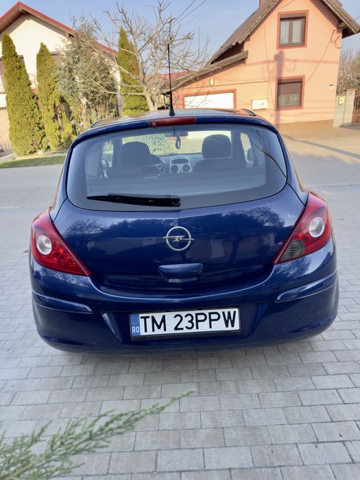 Vand Opel Corsa D automat 1.2 benzina 2008