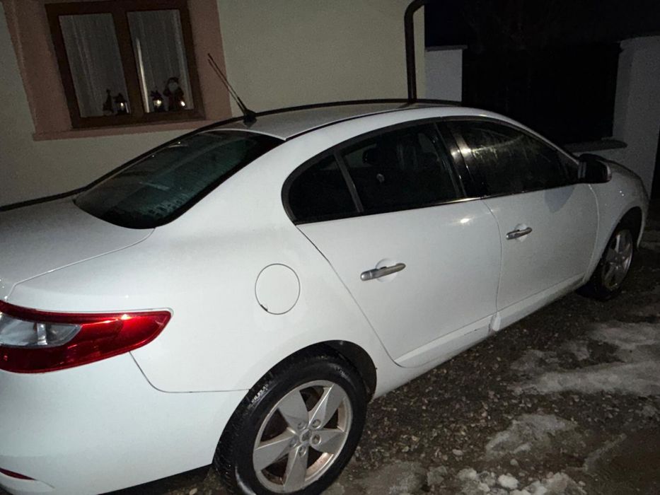 RENAULT Fluence 2010 — imagine 3