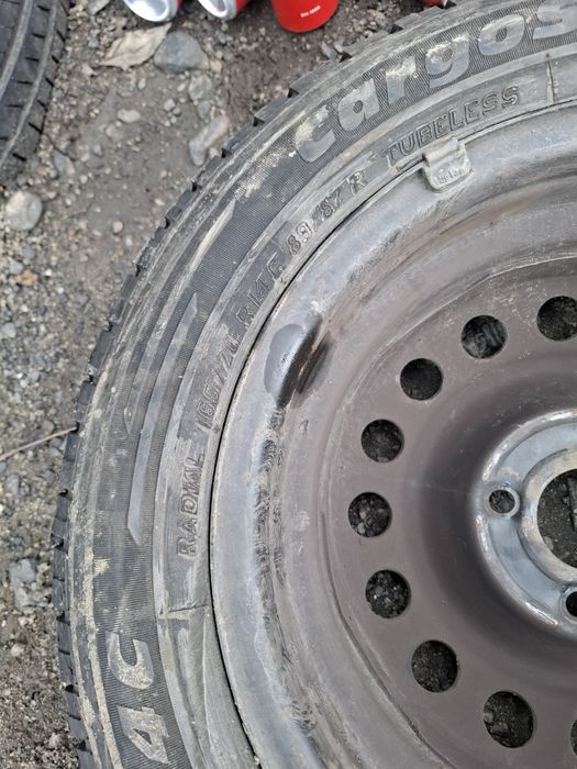 Vand roata R 14 renault cango cu anvelopa 165 70 14 C tigar