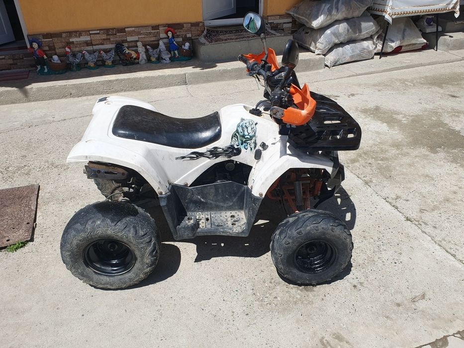 Vând atv 125cc..