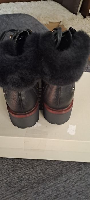 Дамски зимни  боти