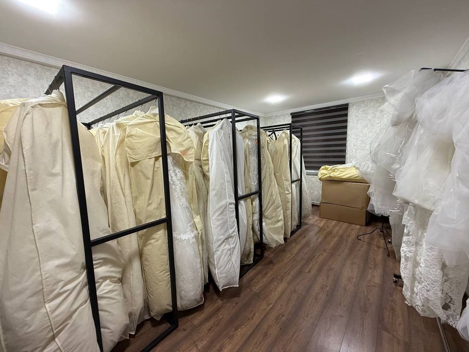 Улица Амира Темура! Продаётся готовый бизнес, дилер бренда SanPatrick