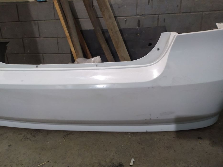 nexia 3  orqa bamper stiladi