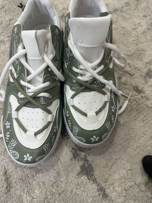 Продам обувь лето