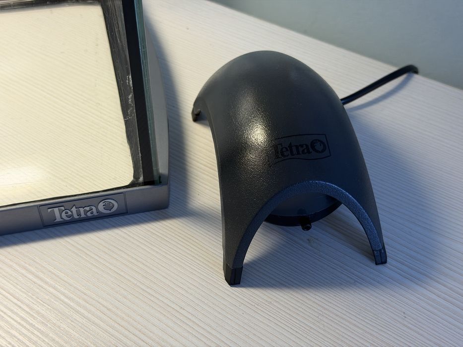 Acvariu Tetra 20L + pompa aer Tetra
