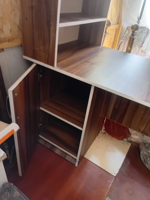Продам компьютерный стол