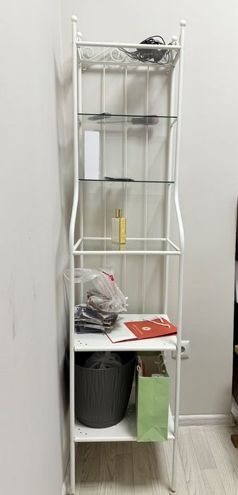 Белый стеллаж из IKEA