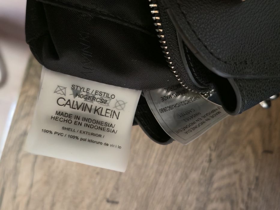 Calvin Klein оригинална дамска чанта