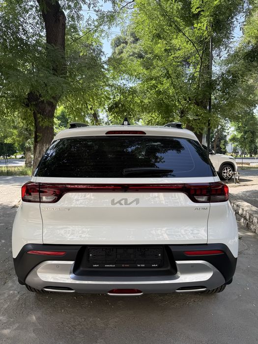 Kia Sonet 3 poz Full
