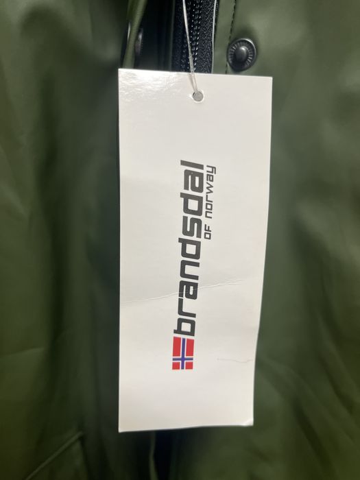 Bransdal of NORWAY : НОВО гумирано яке - дамски дъждобран размер М