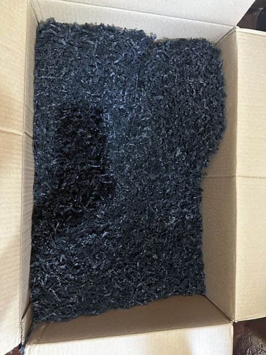 Umplutura din hartie zig-zag negru