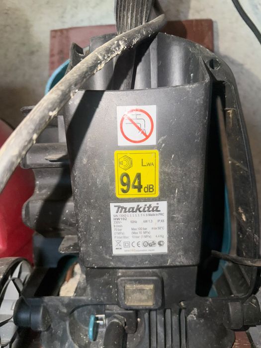 Aparat de spălat cu presiune Makita HW102 (1300W)
