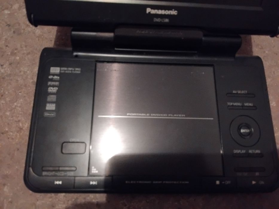 Panasonic DVD работи перфектно