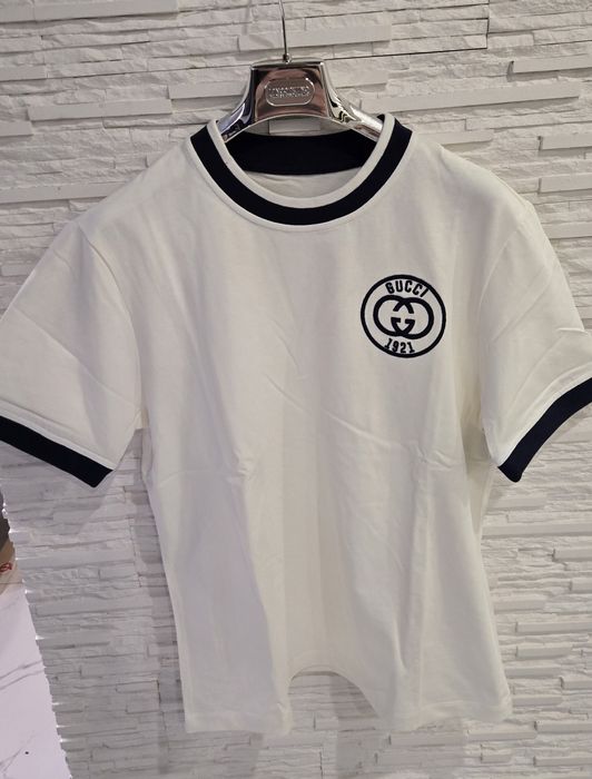 Нови тениски S-M размер