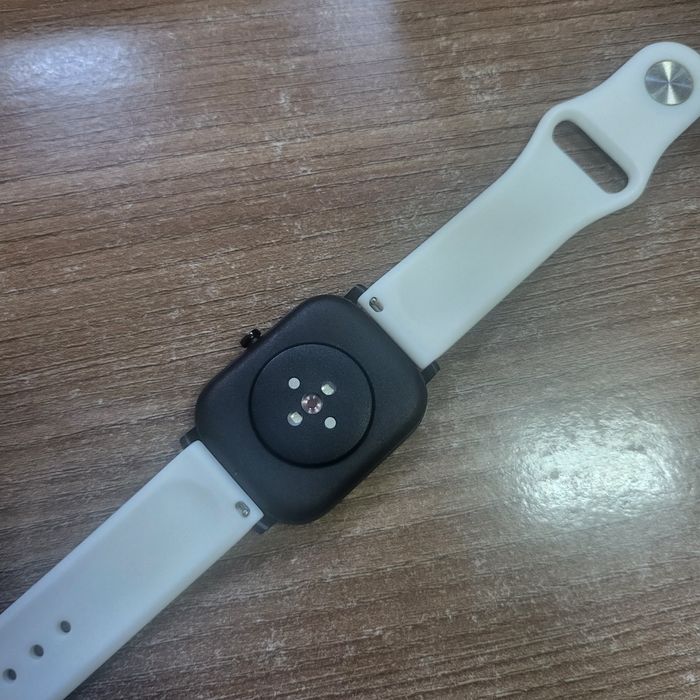 Смарт часы Xiaomi Amazfit GTS