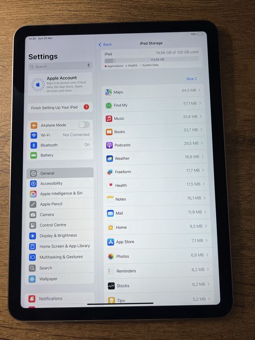 iPad Air M2 128GB перфектен