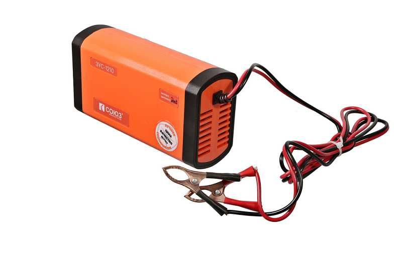 Портативное инверторное зарядное устройство (автоматическое) Ток10А