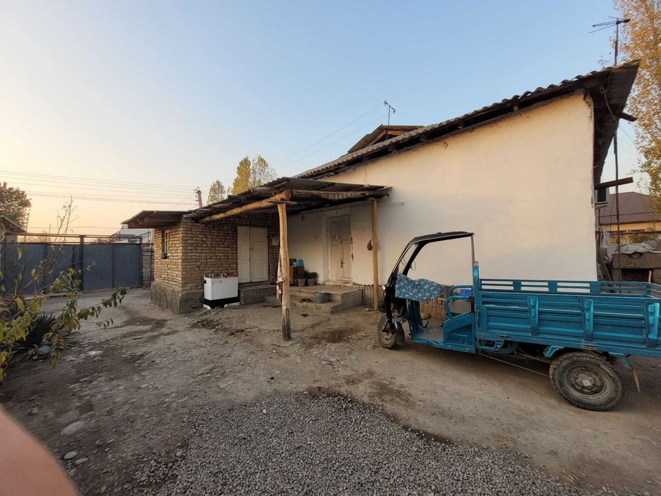 СРОЧНО, продаётся земля в районе "Юкори Чирчик" !! Посёлок сотсализм..