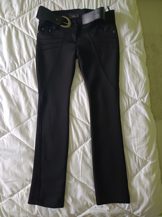 Vând pantaloni colanți damā