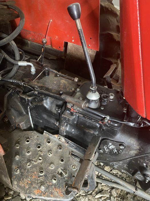 Tractor universal 445 cu carte rar