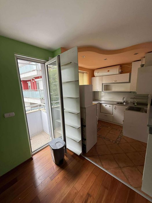 Дава се под наем Двустаен апартамент в София, Надежда 2 - 72 кв.м за 663 € - Снимка #2